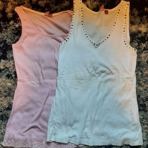 Set of two ribbed tank tops